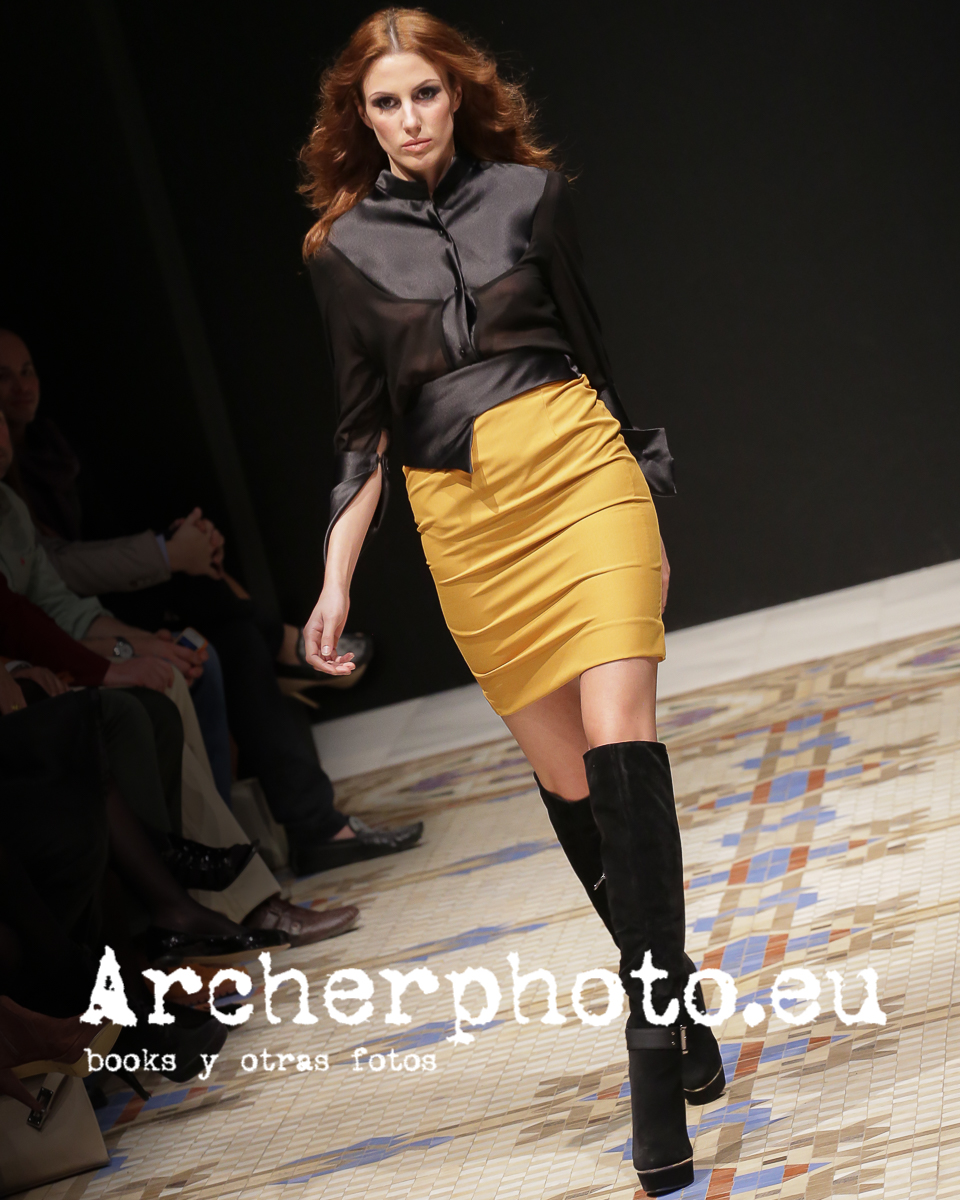 Carla Denecker in Alejandro Resta, Valencia Fashion Week, March 8th 2013 by Archerphoto, photographer in Spain