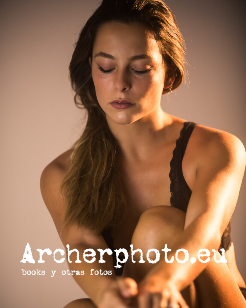 Patricia, sesión fotográfica en verano 2020, en Valencia, España, por Archerphoto, fotógrafo profesional. Patricia, Summer 2020 (7)