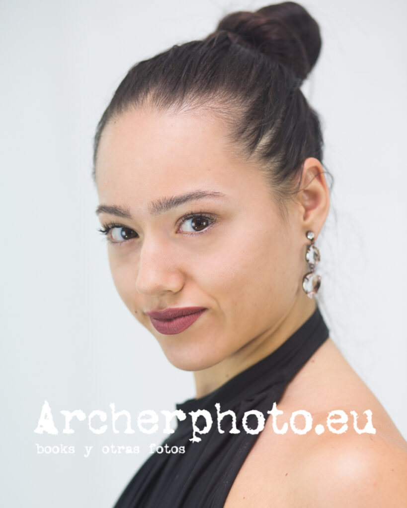 Gemma, 2020 (8) retrato de Archerphoto, fotógrafo en València.