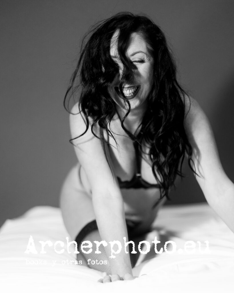 MariaJo en el estudio, 2022 (4) por Archerphoto, fotógrafo boudoir València