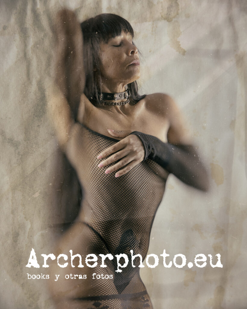 A photo session in 2023 with Quintyka Ques. Pic by Archerphoto, professional photographer in Valencia, Spain. Quintyka, Spring 2023 (7)